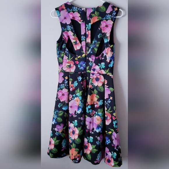Betsey Johnson Women's Black & Floral Print Dress - Picture 2 of 4